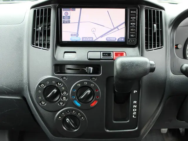 トヨタ ライトエーストラック DBF-S402U(2WD)の写真37