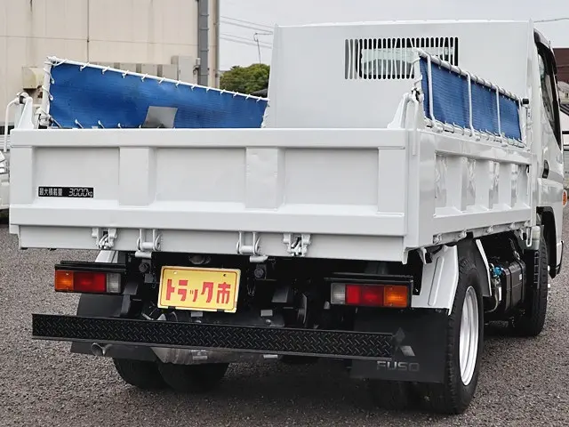 三菱 キャンター TPG-FBA60(2WD)の写真5