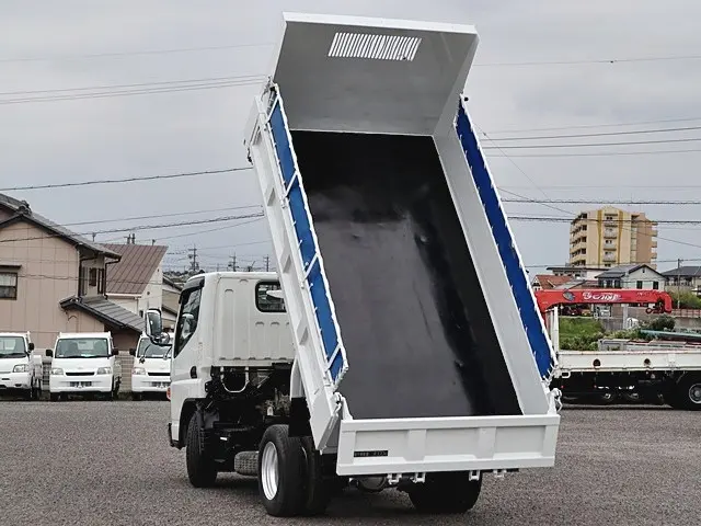 三菱 キャンター TPG-FBA60(2WD)の写真11