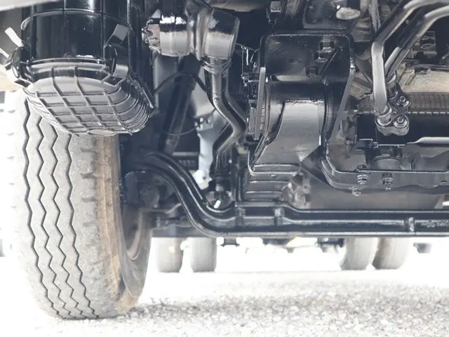 三菱 キャンター TPG-FBA60(2WD)の写真24