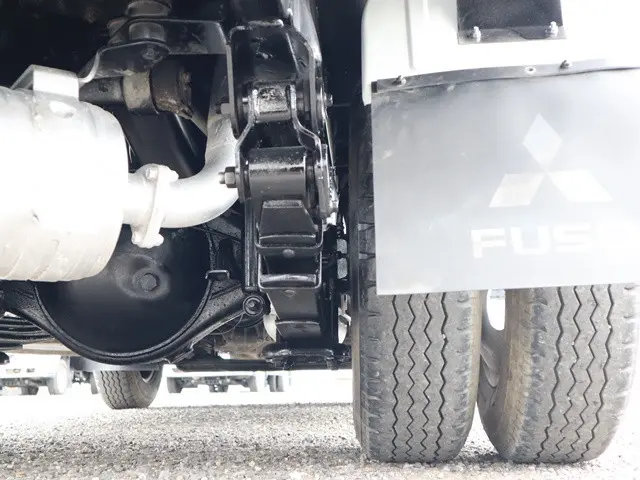 三菱 キャンター TPG-FBA60(2WD)の写真29