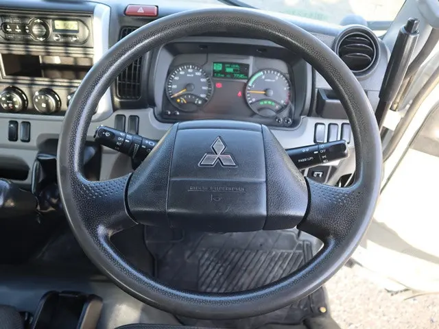 三菱 キャンター TPG-FBA60の写真35