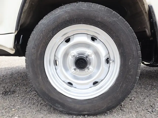 トヨタ ライトエーストラック GK-KM75(2WD)の写真26