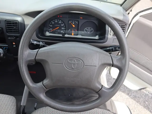 トヨタ ライトエーストラック GK-KM75(2WD)の写真35