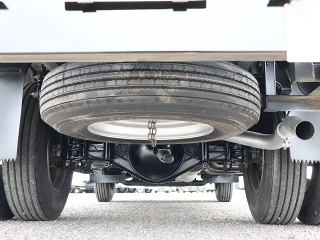 三菱 キャンター 2PG-FEBS0(2WD)の写真24
