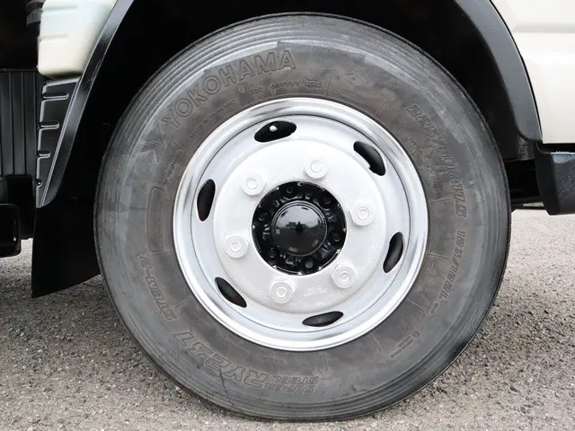 三菱 キャンター 2PG-FEBS0(2WD)の写真26