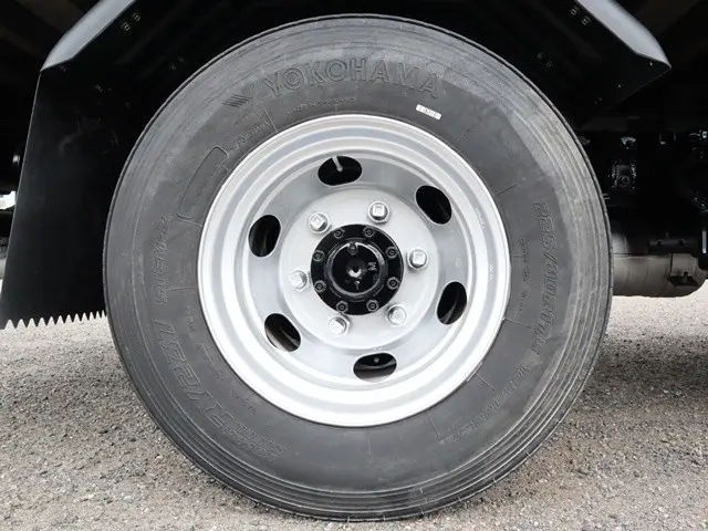 三菱 キャンター 2PG-FEBS0(2WD)の写真33
