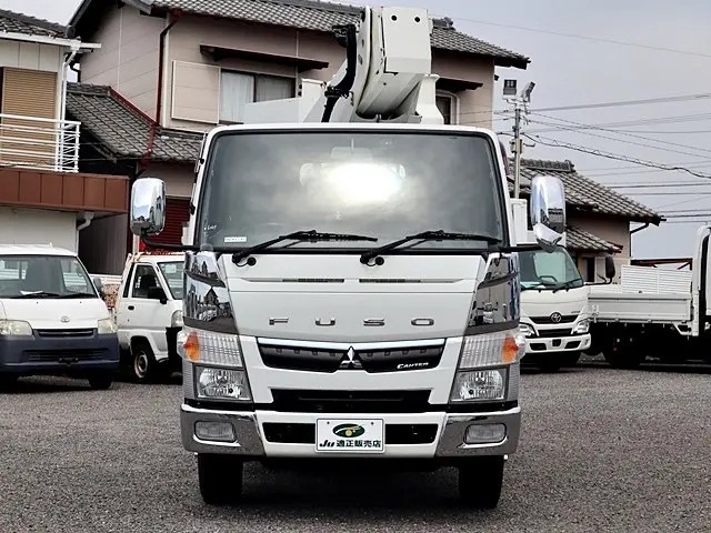 三菱 キャンター TPG-FEA50(2WD)の写真3