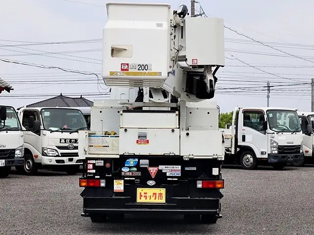 三菱 キャンター TPG-FEA50(2WD)の写真6