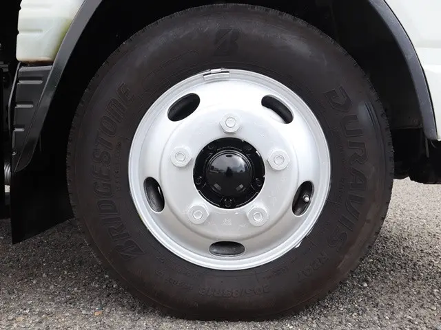 三菱 キャンター TPG-FEA50(2WD)の写真29