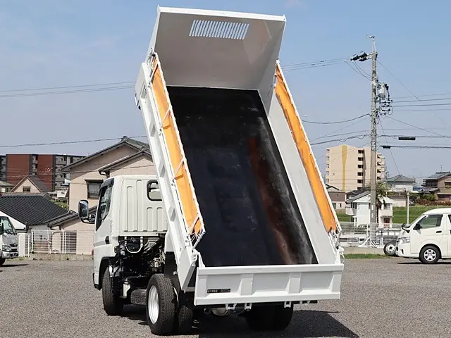 三菱 キャンター TPG-FBA60(2WD)の写真11