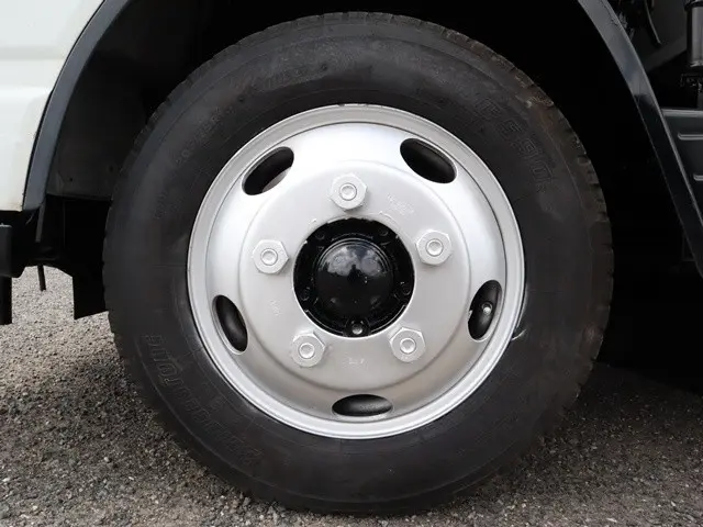 三菱 キャンター TPG-FBA60(2WD)の写真26
