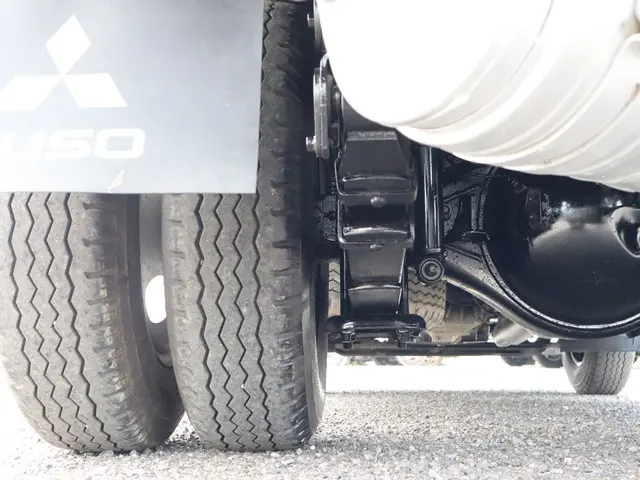 三菱 キャンター TPG-FBA60(2WD)の写真28