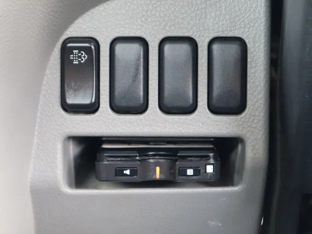 三菱 キャンター TPG-FBA60(2WD)の写真38