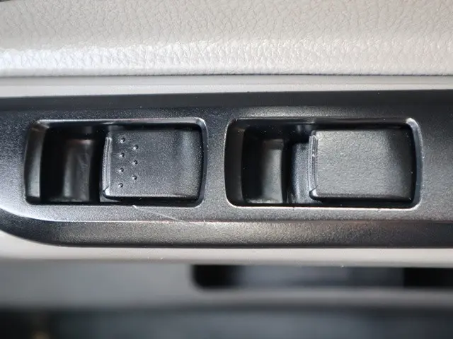 三菱 キャンター TPG-FBA60(2WD)の写真40