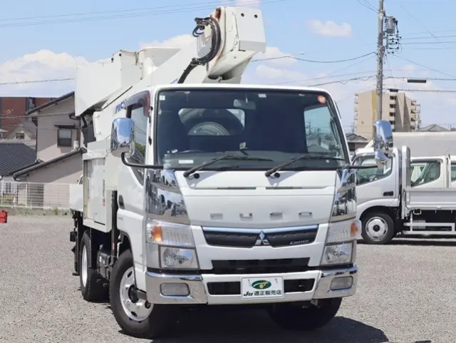 三菱 キャンター TPG-FEA50(2WD)の写真4