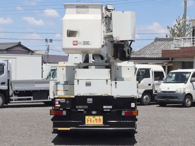 三菱 キャンター TPG-FEA50(2WD)の写真6