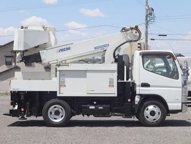 三菱 キャンター TPG-FEA50(2WD)の写真8