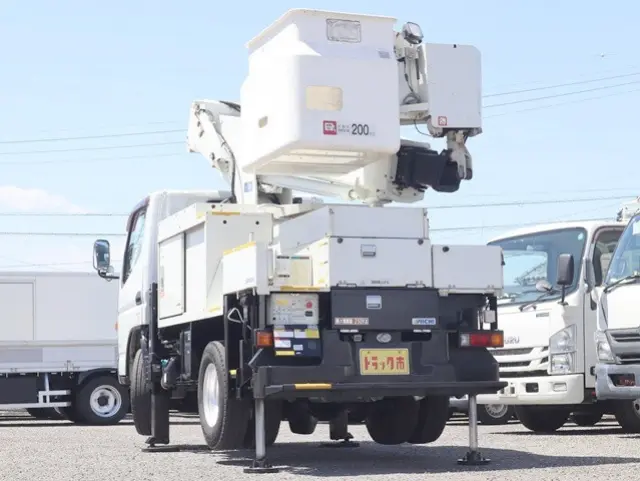 三菱 キャンター TPG-FEA50(2WD)の写真10
