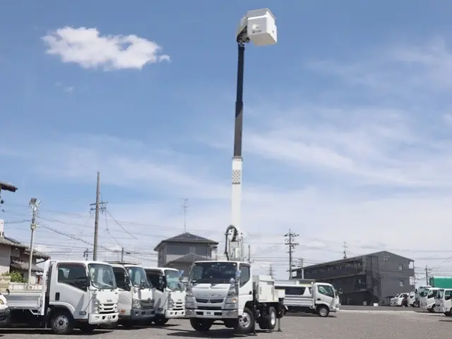 三菱 キャンター TPG-FEA50(2WD)の写真15