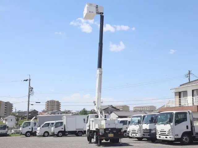 三菱 キャンター TPG-FEA50(2WD)の写真16