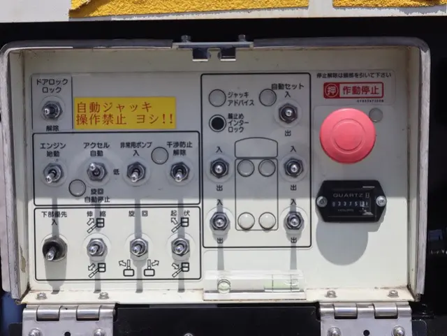 三菱 キャンター TPG-FEA50(2WD)の写真21