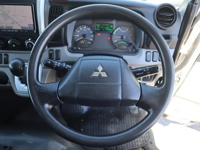 三菱 キャンター TPG-FEA50(2WD)の写真40