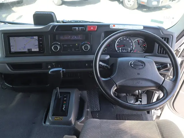 日野 リエッセⅡ SKG-XZB70M(2WD)の写真35