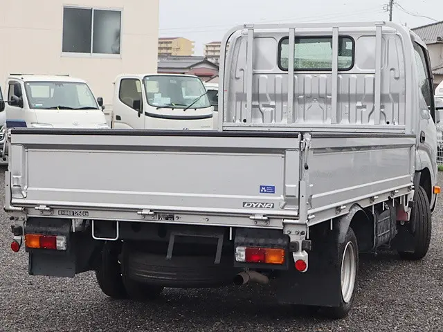 トヨタ ダイナ 3BF-TRY230(2WD)の写真3