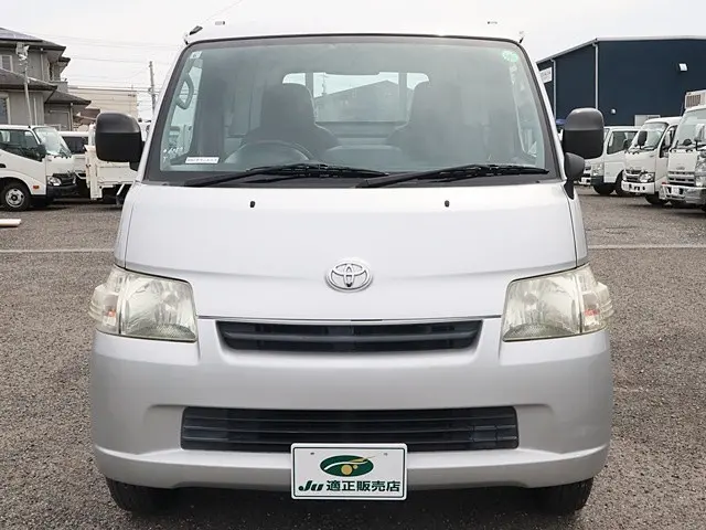 トヨタ タウンエーストラック DBF-S402U(2WD)の写真3
