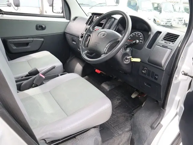 トヨタ タウンエーストラック DBF-S402U(2WD)の写真27