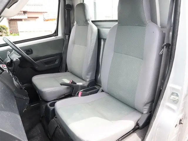 トヨタ タウンエーストラック DBF-S402U(2WD)の写真30