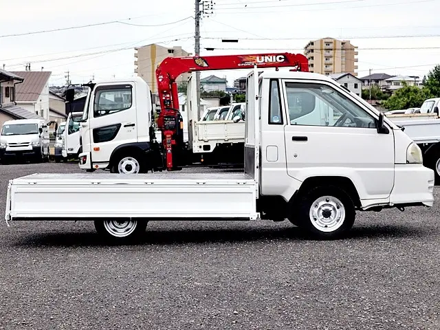 トヨタ ライトエーストラック GK-KM70(2WD)の写真10