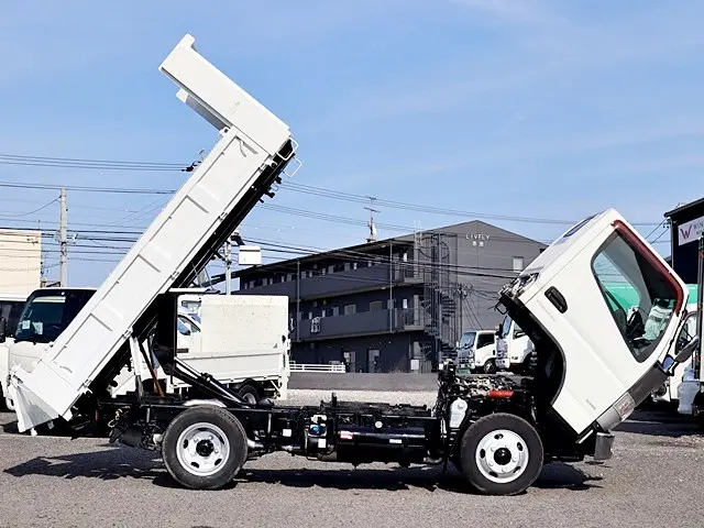 三菱 キャンター TPG-FBA60(2WD)の写真11