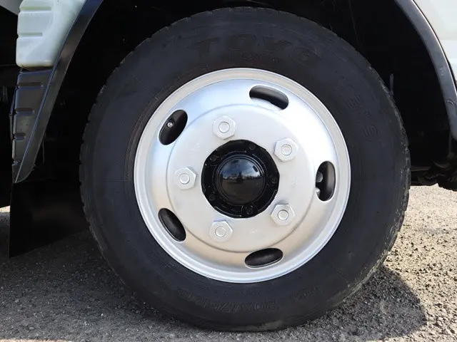 三菱 キャンター TPG-FBA60(2WD)の写真22