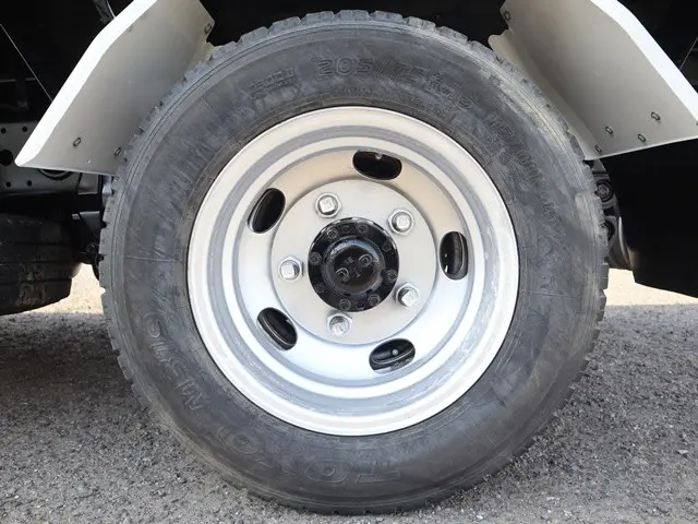 三菱 キャンター TPG-FBA60(2WD)の写真26