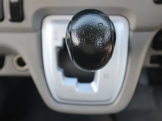 三菱 キャンター TPG-FBA60(2WD)の写真35