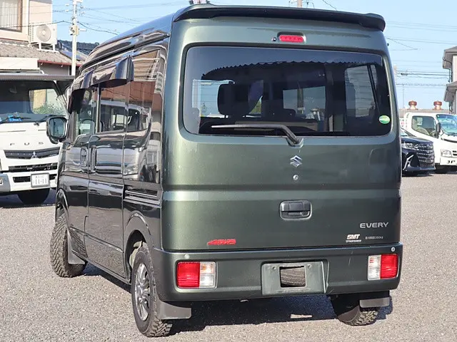 スズキ エブリイ EBD-DA17V(4WD)の写真2