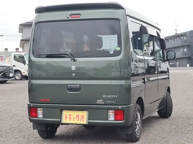 スズキ エブリイ EBD-DA17V(4WD)の写真5