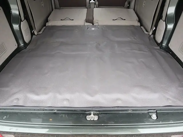 スズキ エブリイ EBD-DA17V(4WD)の写真13