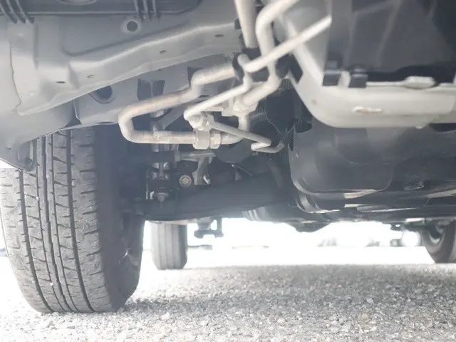 トヨタ ハイエース 3BA-TRH214W(2WD)の写真23