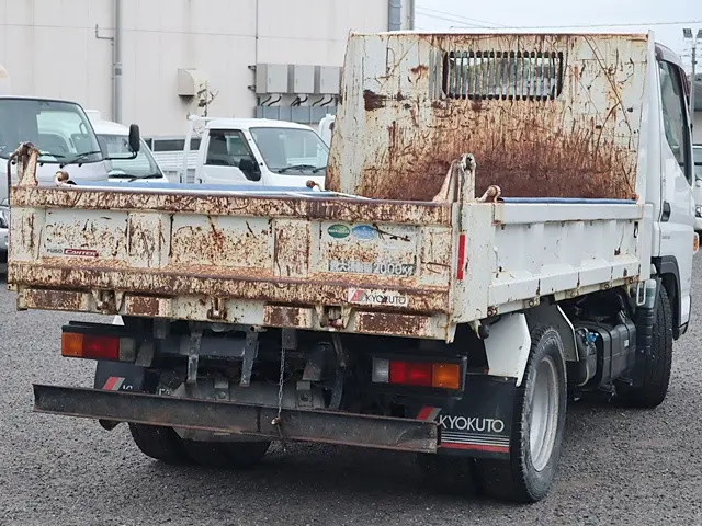 三菱 キャンター TPG-FBA30(2WD)の写真3