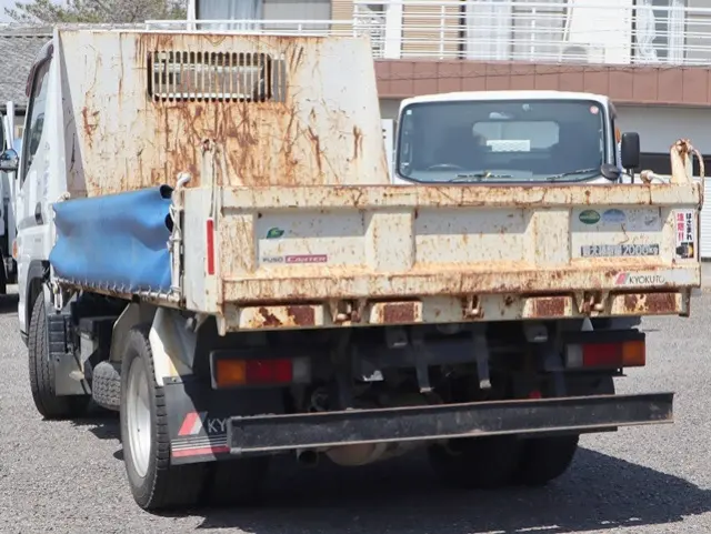 三菱 キャンター TPG-FBA30(2WD)の写真2