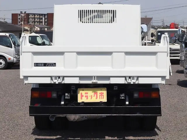 三菱 キャンター TPG-FBA30(2WD)の写真6