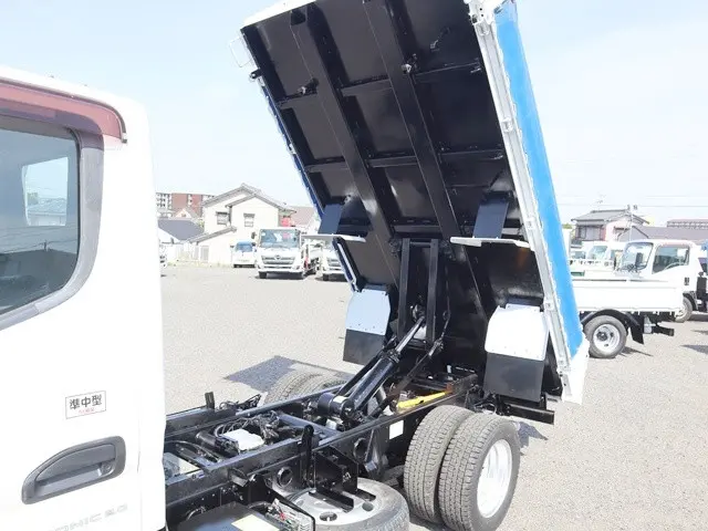 三菱 キャンター TPG-FBA30(2WD)の写真14