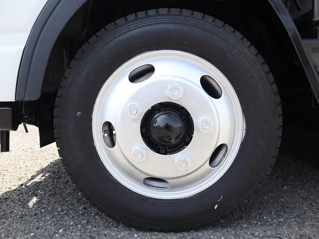 三菱 キャンター TPG-FBA30(2WD)の写真26