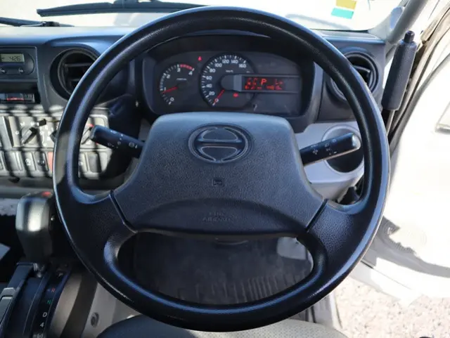 日野 デュトロ TPG-XZC610T(2WD)の写真4