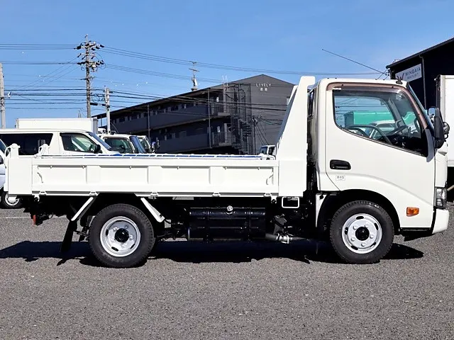 日野 デュトロ TPG-XZC610T(2WD)の写真8