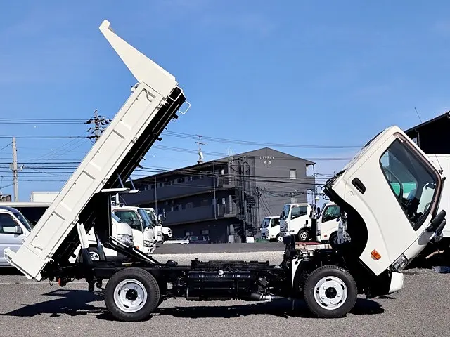 日野 デュトロ TPG-XZC610T(2WD)の写真12