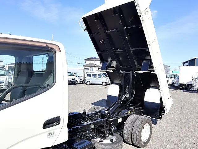日野 デュトロ TPG-XZC610T(2WD)の写真13